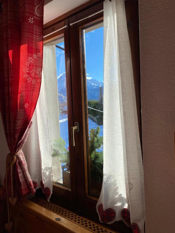 Coeur De Montagne Lägenhet Gignod Exteriör bild