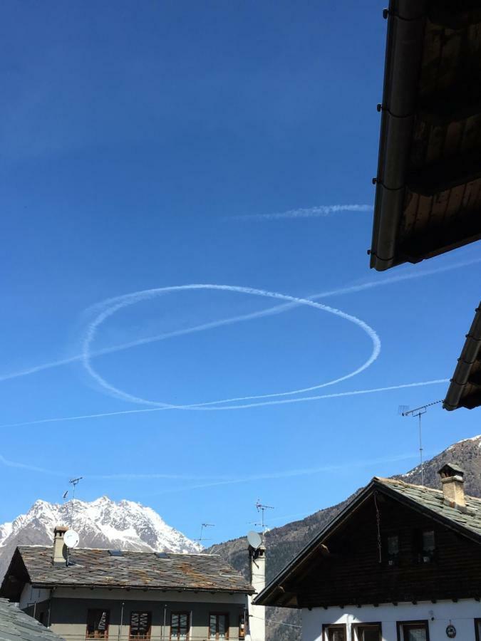 Coeur De Montagne Lägenhet Gignod Exteriör bild